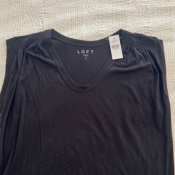 NWT LOFT muscle tank with ruching - Picture 3 of 8